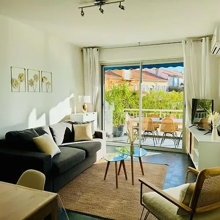 Plein Centre Apartamento *