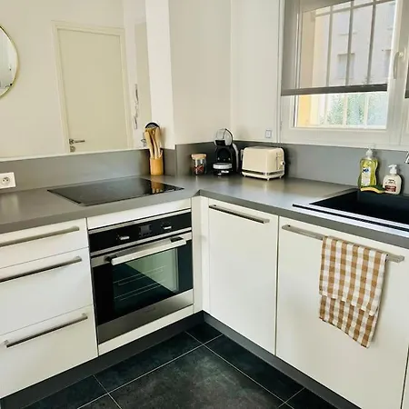 Plein Centre Apartment *